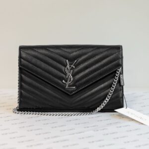 Bolsa Saint Laurent preta cassandre