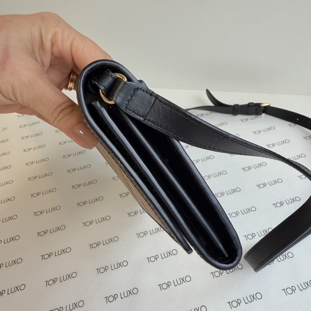 Bolsa Burberry mini com alça longa - Image 6