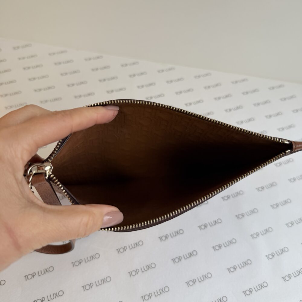 Bolsa Burberry mini com alça longa - Image 10
