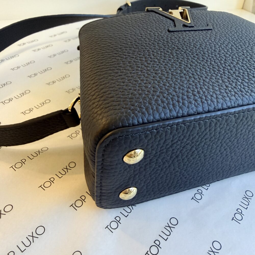Bolsa Louis Vuitton Capucines preta mini - Image 9