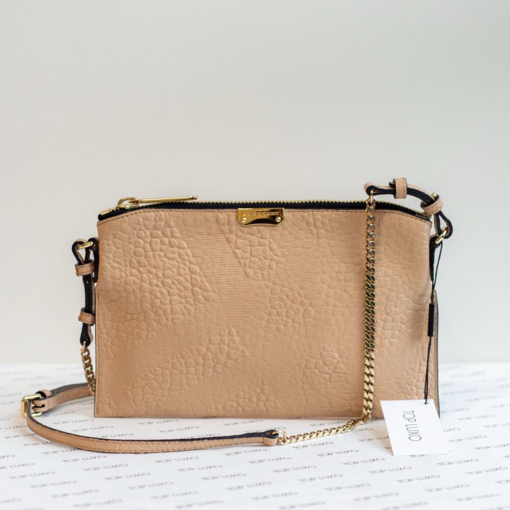Bolsa Burberry bege clutch