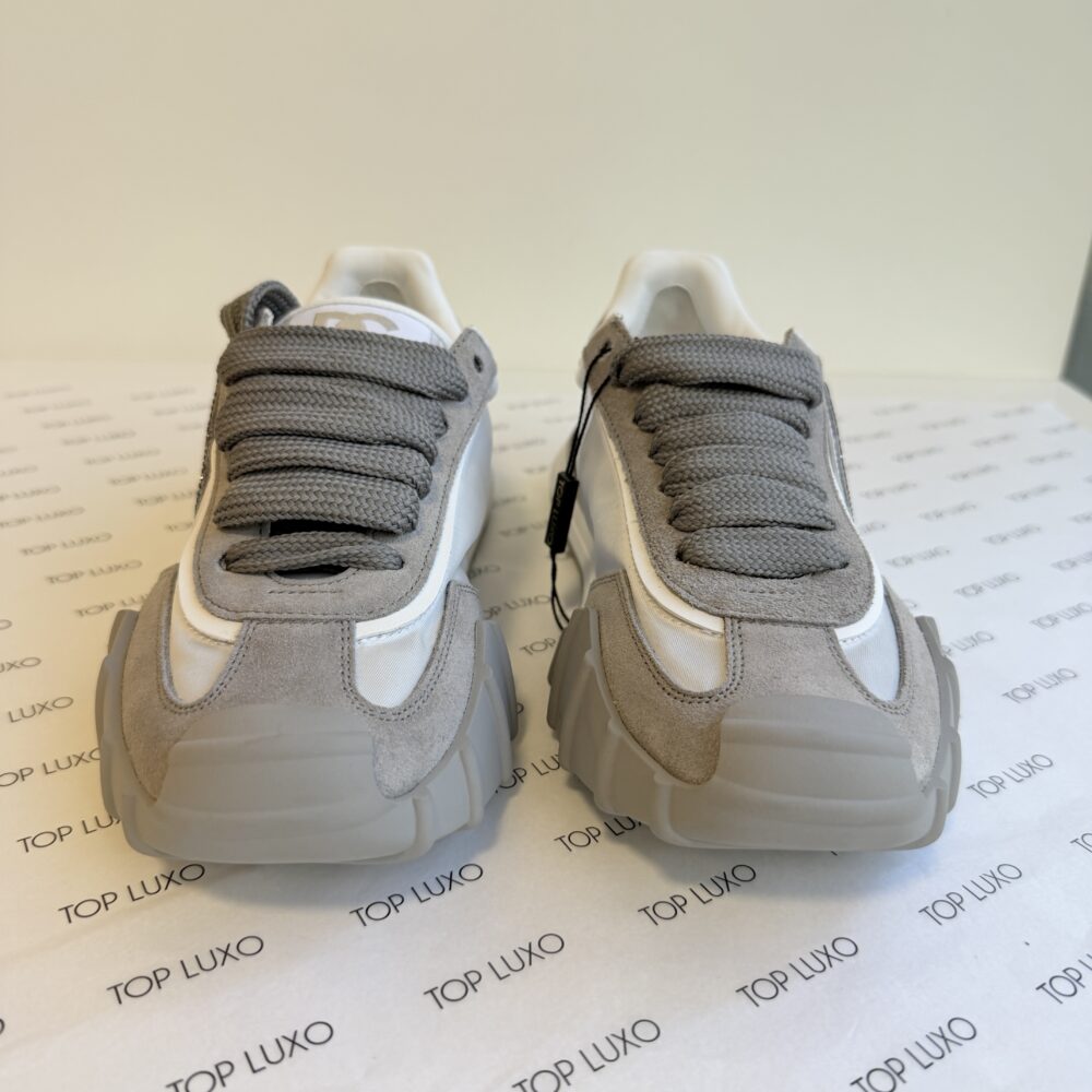 36 DG tenis cinza/branco - Image 3