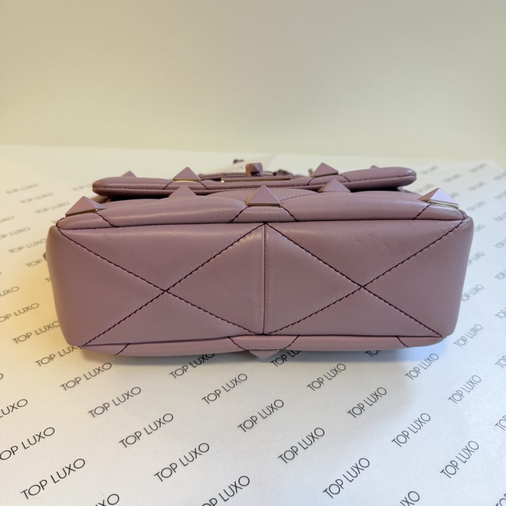 Bolsa Valentino lilás roman stud media - Image 8