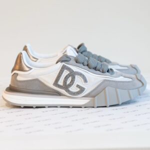 36 DG tenis cinza/branco