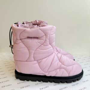 36 Miu Miu bota inverno rosa