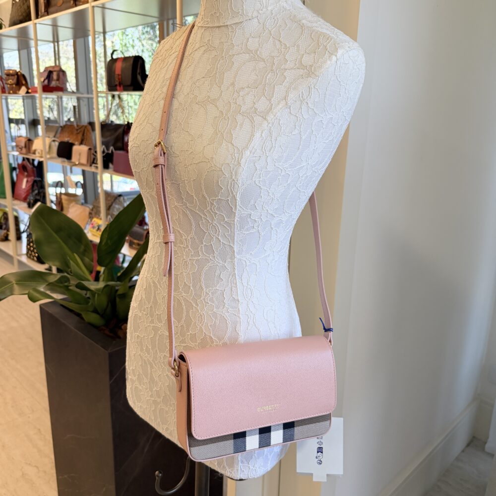 Bolsa Burberry rosa claro Hampshire mini - Image 3