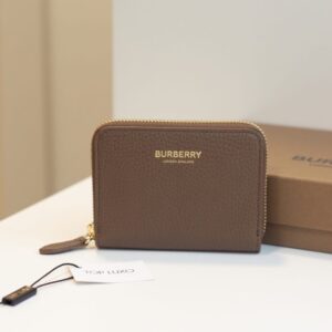 Carteira Burberry caramelo compacta