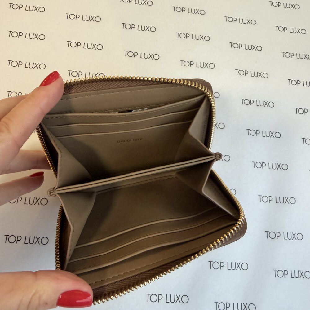 Carteira Burberry caramelo compacta - Image 8