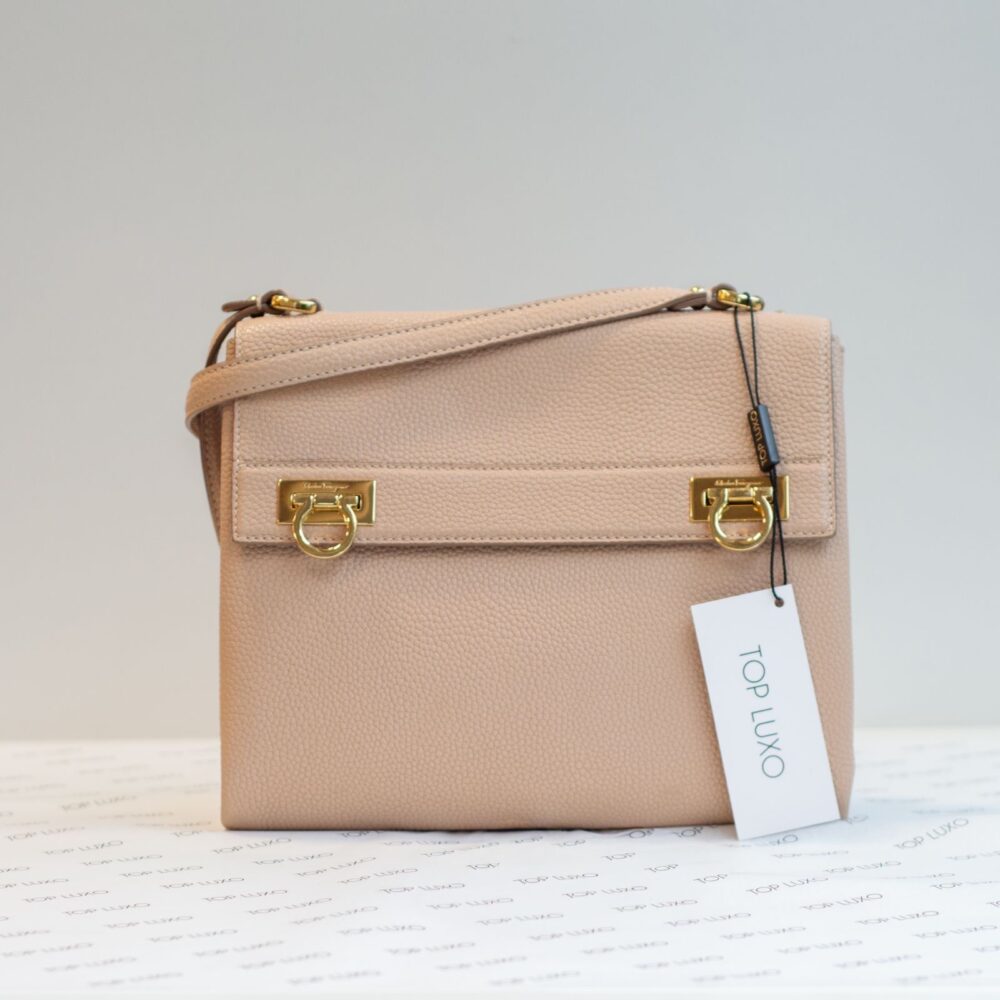 Bolsa Ferragamo nude couro
