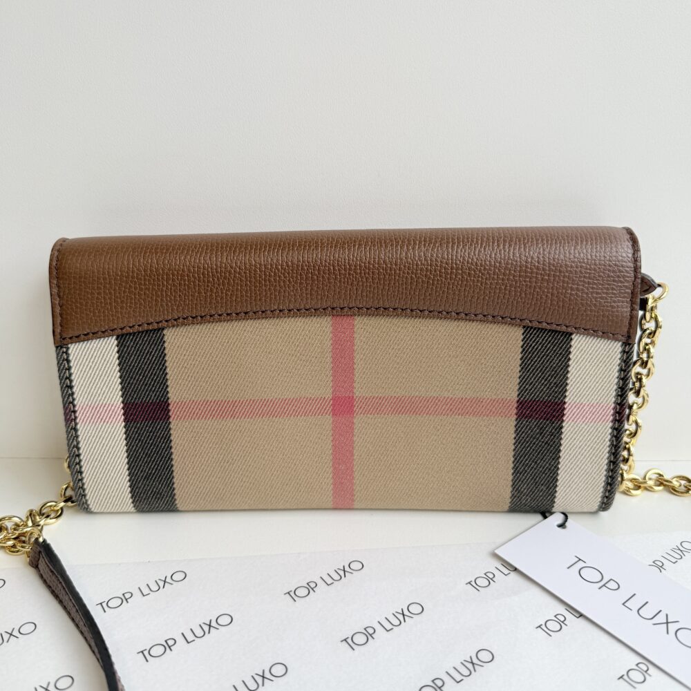Bolsa Burberry clutch caramelo - Image 7