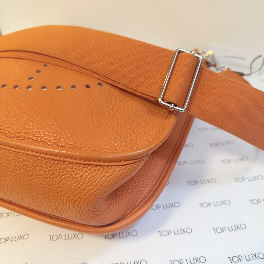 Bolsa Hermès laranja Evelyne 33 - Image 9
