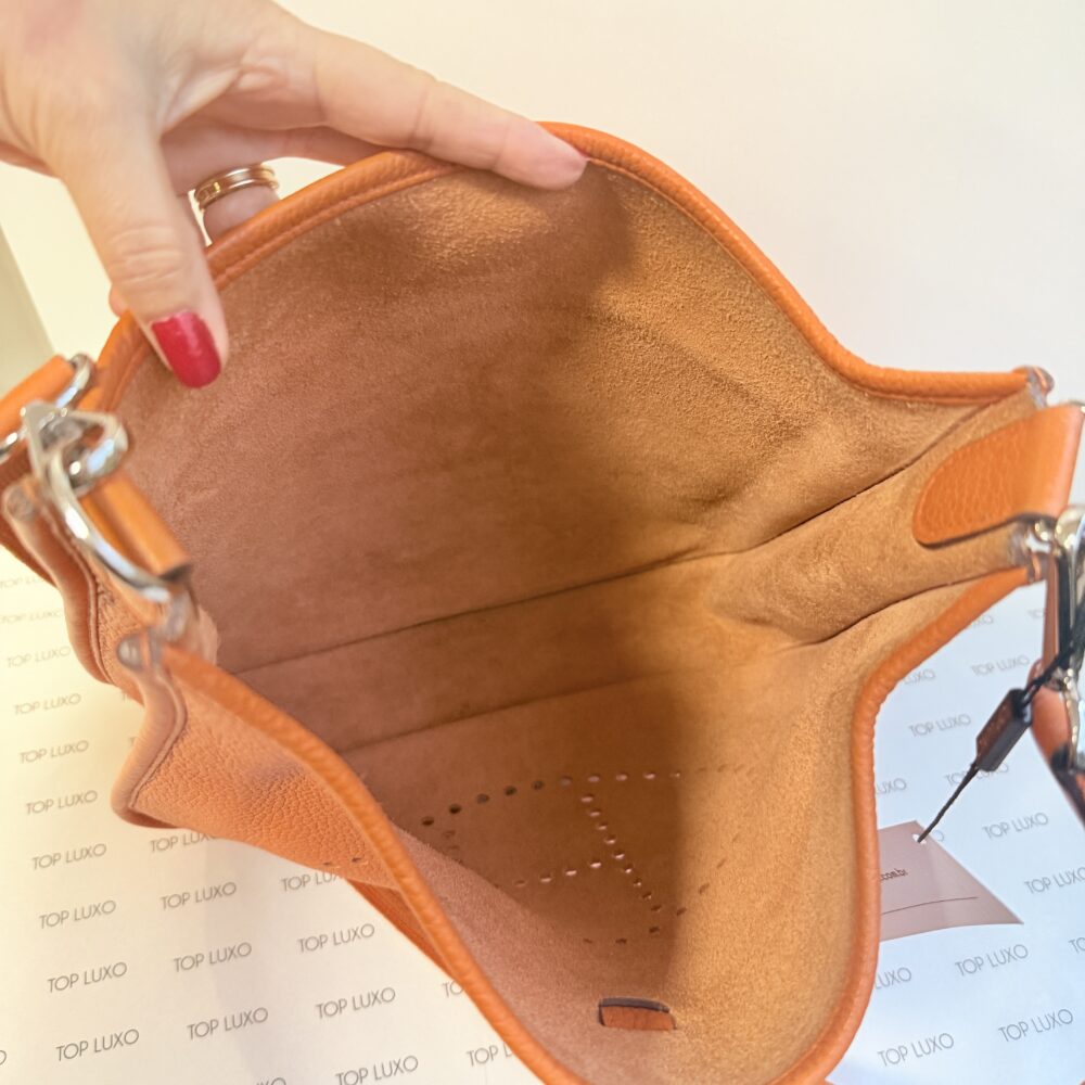 Bolsa Hermès laranja Evelyne 33 - Image 11